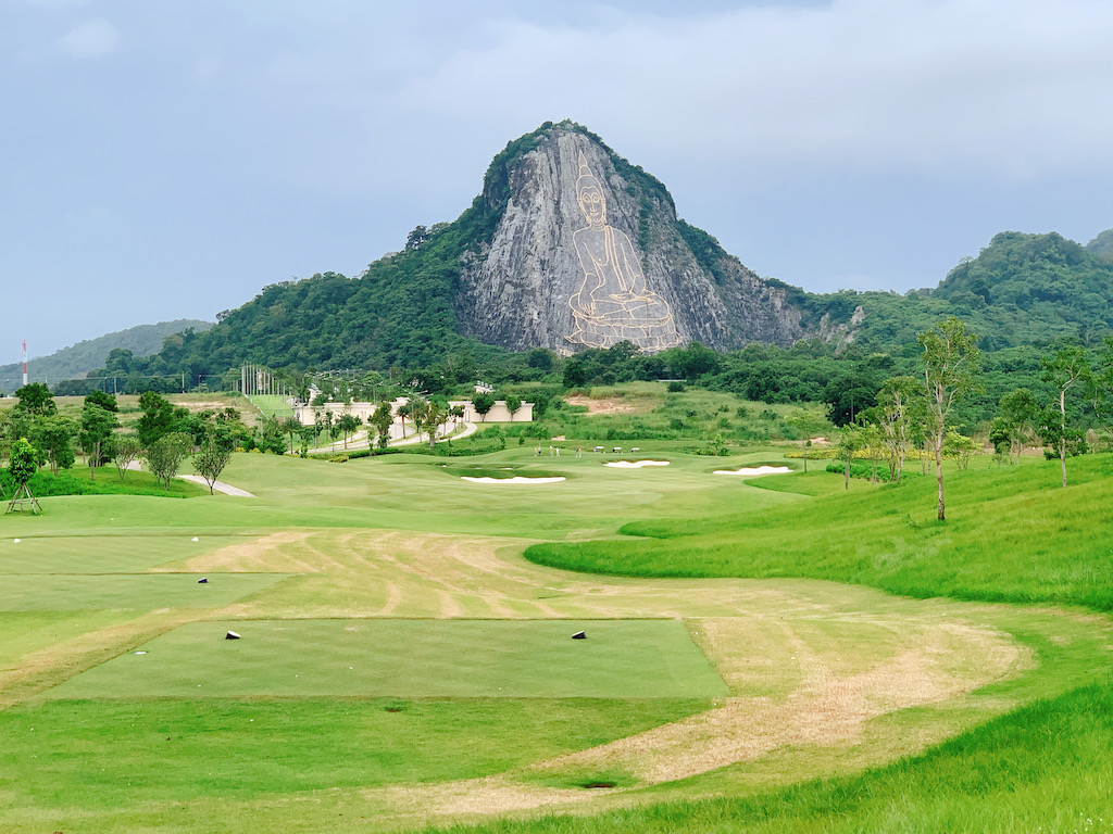 パタヤの新しいゴルフ場「シーチャンゴルフリゾート（Chee Chan Golf Resort）」