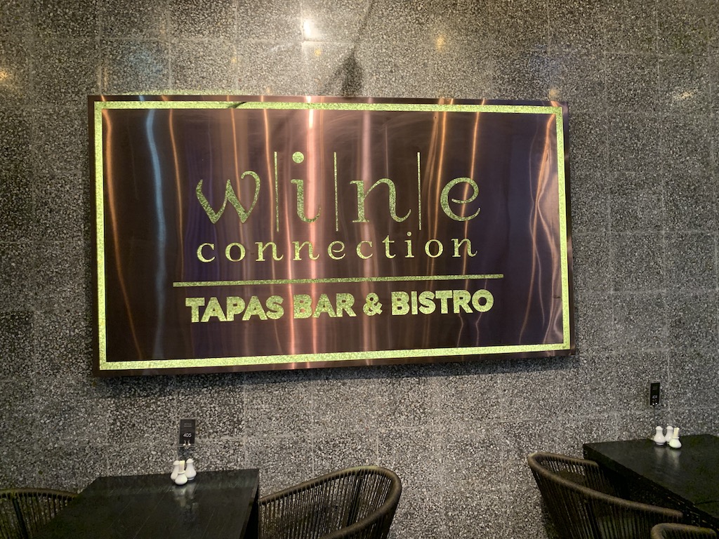 タイ・バンコクで気軽にワインが楽しめるオシャレなお店「ワインコネクション（Wine Connection）」お得なランチも！
