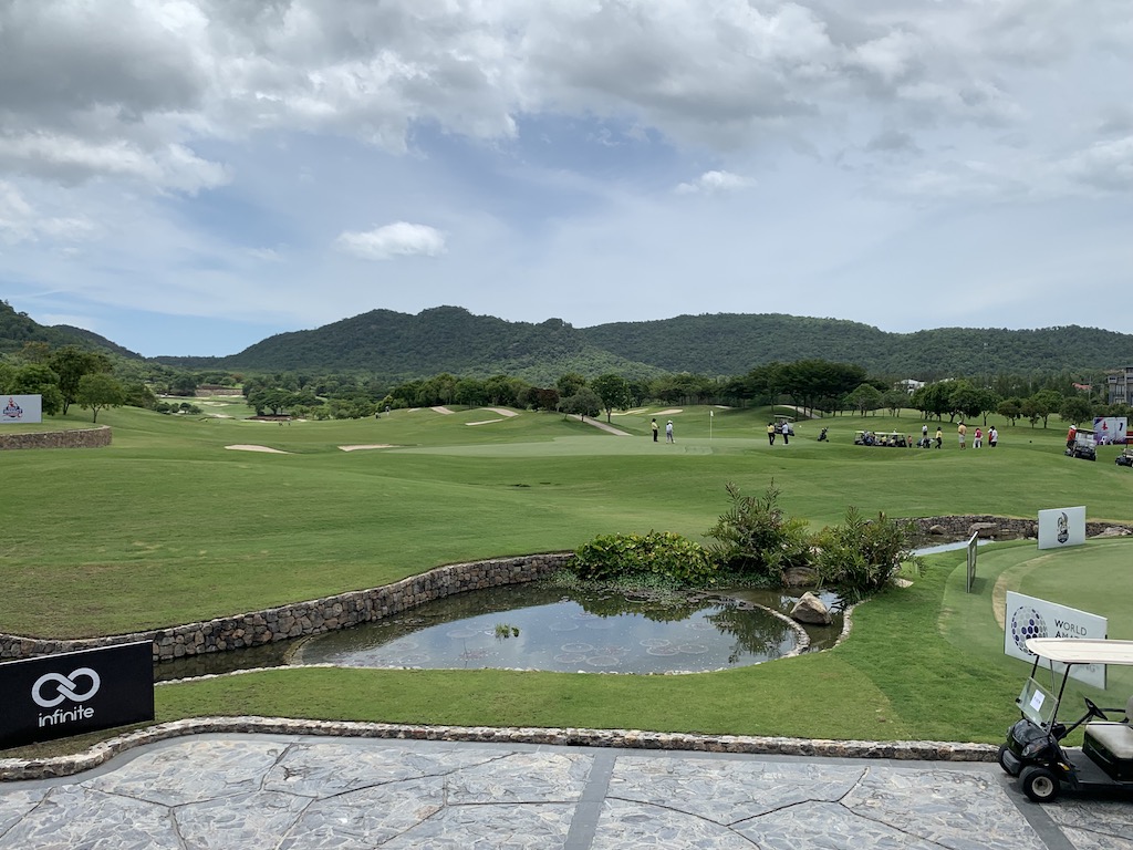 タイの避暑地ホアヒンの素晴らしい山々の景色が楽しめる難関ゴルフコース「ブラックマウンテン・ゴルフクラブ・ホアヒン（Black Mountain Golf Club Hua Hin）」その②