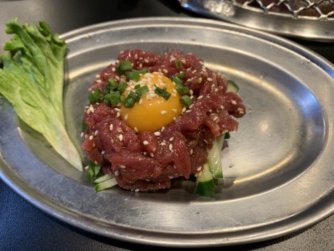 焼肉たかし　ユッケ