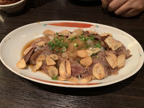 トンカツ勝一　牛肉のたたき